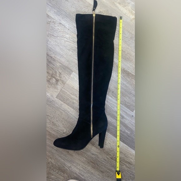 Stuart Weitzman Women’s Tall Black Suede Boots size 8.5 - Picture 5 of 11